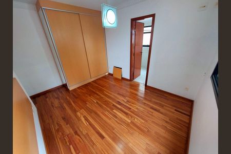Apartamento à venda com 150m², 4 quartos e 3 vagas Apartamento à venda com 150m², 4 quartos e 3 vagasFoto 08