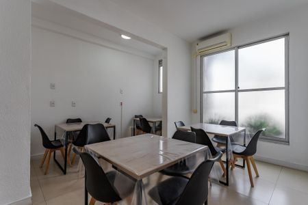 Apartamento à venda com 55m², 2 quartos e 1 vagaÁrea comum - Salão de festas