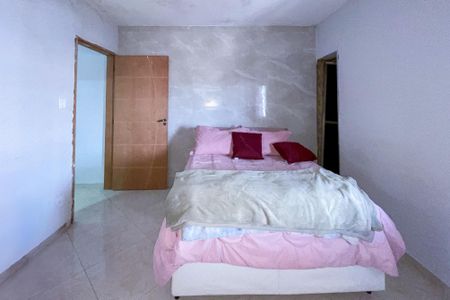 Casa à venda com 182m², 5 quartos e 4 vagas Casa à venda com 182m², 5 quartos e 4 vagasSuíte