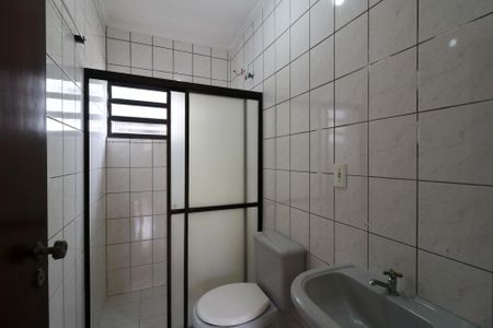 Apartamento à venda com 73m², 2 quartos e 2 vagasBanheiro da Suíte