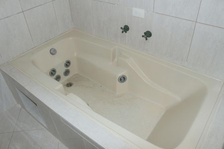 Casa à venda com 113m², 2 quartos e 3 vagasBanheiro da Suíte 1