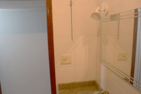 Casa à venda com 113m², 2 quartos e 3 vagasBanheiro 2