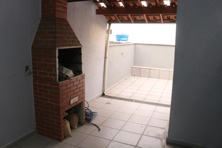 Casa à venda com 113m², 2 quartos e 3 vagasQuintal