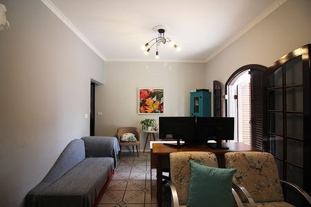 Casa à venda com 173m², 2 quartos e 3 vagasSala