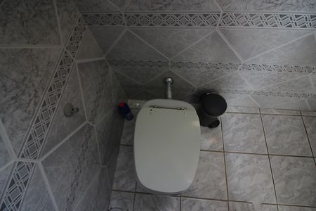 Casa à venda com 173m², 2 quartos e 3 vagasBanheiro Social