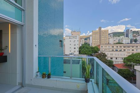 Apartamento à venda com 142m², 2 quartos e 3 vagas Apartamento à venda com 142m², 2 quartos e 3 vagasVaranda da Sala