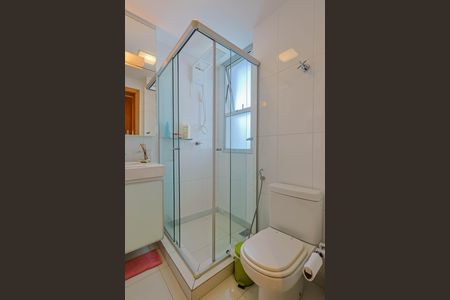 Apartamento à venda com 142m², 2 quartos e 3 vagas Apartamento à venda com 142m², 2 quartos e 3 vagasBanheiro