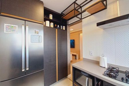 Apartamento à venda com 75m², 2 quartos e 2 vagasCozinha 