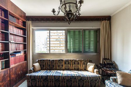 Apartamento à venda com 220m², 4 quartos e 1 vagaQuarto 1