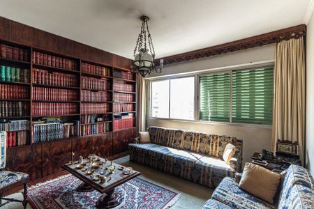 Apartamento à venda com 220m², 4 quartos e 1 vagaQuarto 1