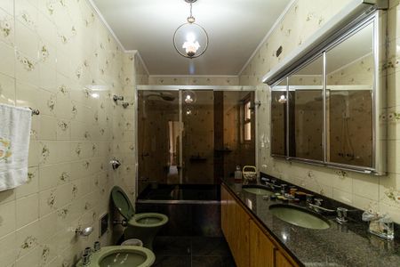 Apartamento à venda com 220m², 4 quartos e 1 vagaBanheiro Social