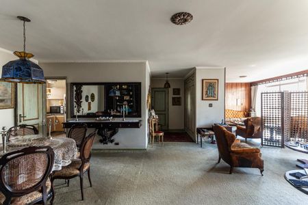 Apartamento à venda com 220m², 4 quartos e 1 vagaSala