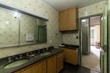 Apartamento à venda com 220m², 4 quartos e 1 vagaBanheiro Social