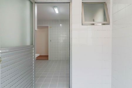 Apartamento à venda com 67m², 2 quartos e 1 vagaÁrea de Serviço