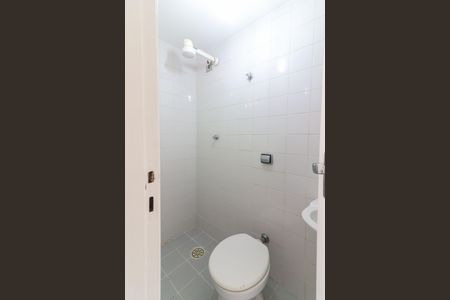 Apartamento à venda com 67m², 2 quartos e 1 vagaBanheiro de Serviço