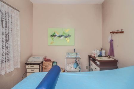 Casa à venda com 159m², 3 quartos e 2 vagasQuarto Auxiliar