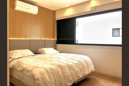 Apartamento à venda com 240m², 4 quartos e 3 vagas Apartamento à venda com 240m², 4 quartos e 3 vagasFoto 08