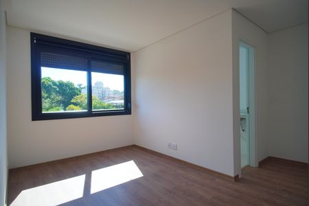 Apartamento à venda com 79m², 2 quartos e 1 vaga Apartamento à venda com 79m², 2 quartos e 1 vagaSuíte