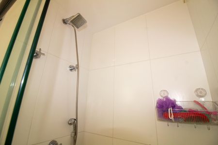 Apartamento à venda com 108m², 4 quartos e 2 vagas Apartamento à venda com 108m², 4 quartos e 2 vagasBanheiro da Suíte 1