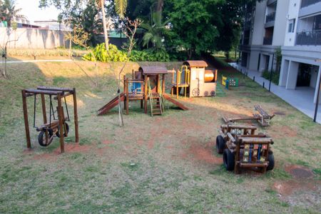 Apartamento à venda com 108m², 4 quartos e 2 vagas Apartamento à venda com 108m², 4 quartos e 2 vagasÁrea comum - Playground