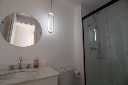 Apartamento à venda com 108m², 4 quartos e 2 vagas Apartamento à venda com 108m², 4 quartos e 2 vagasBanheiro da Suíte 1