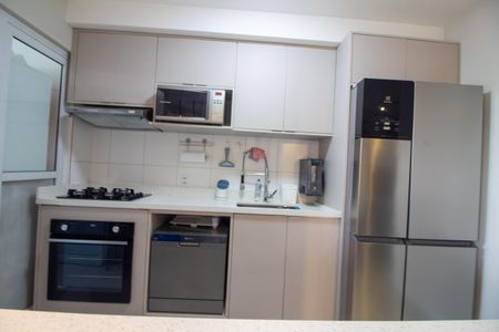 Apartamento à venda com 108m², 4 quartos e 2 vagas Apartamento à venda com 108m², 4 quartos e 2 vagasCozinha