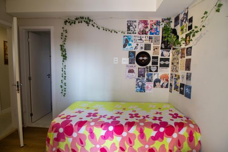 Apartamento à venda com 108m², 4 quartos e 2 vagas Apartamento à venda com 108m², 4 quartos e 2 vagasQuarto 2 - Suíte 1