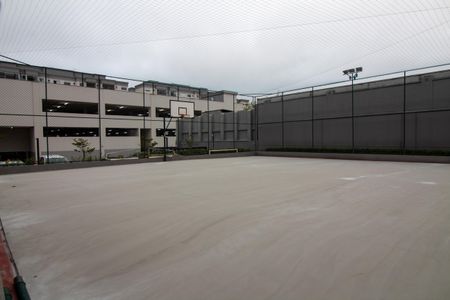 Apartamento à venda com 108m², 4 quartos e 2 vagas Apartamento à venda com 108m², 4 quartos e 2 vagasÁrea comum - Quadra