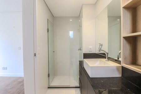 Apartamento à venda com 88m², 2 quartos e 1 vaga Apartamento à venda com 88m², 2 quartos e 1 vagaBanheiro da Suíte