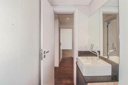 Apartamento à venda com 88m², 2 quartos e 1 vaga Apartamento à venda com 88m², 2 quartos e 1 vagaBanheiro Social