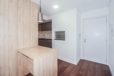 Apartamento à venda com 88m², 2 quartos e 1 vaga Apartamento à venda com 88m², 2 quartos e 1 vagaCozinha e Área de Serviço