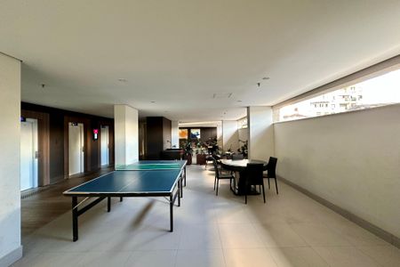 Apartamento à venda com 64m², 2 quartos e 1 vagaÁrea comum