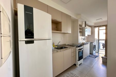 Apartamento à venda com 64m², 2 quartos e 1 vagaCozinha