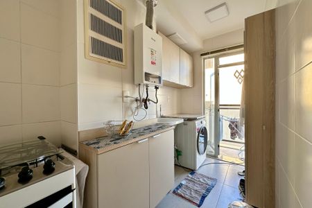 Apartamento à venda com 64m², 2 quartos e 1 vagaCozinha