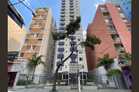 Apartamento à venda com 30m², 1 quarto e 1 vaga Apartamento à venda com 30m², 1 quarto e 1 vagaFachada