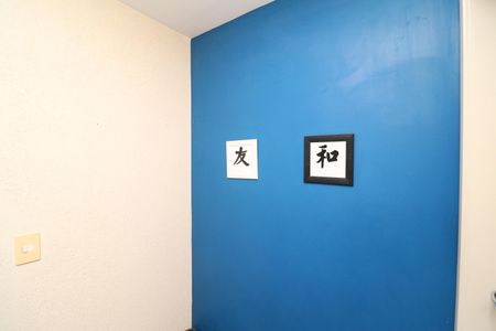 Casa à venda com 384m², 4 quartos e 2 vagasCorredor