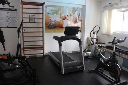 Apartamento à venda com 200m², 4 quartos e 2 vagasÁrea comum - Academia