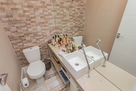 Apartamento à venda com 94m², 2 quartos e 2 vagasLavabo