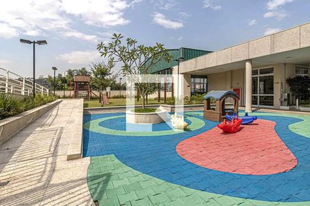 Apartamento à venda com 94m², 2 quartos e 2 vagas Apartamento à venda com 94m², 2 quartos e 2 vagasÁrea comum - Playground