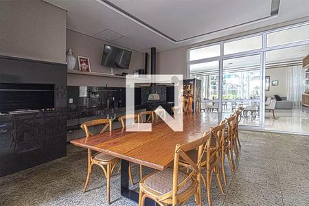 Apartamento à venda com 94m², 2 quartos e 2 vagas Apartamento à venda com 94m², 2 quartos e 2 vagasÁrea comum - Churrasqueira