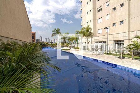 Apartamento à venda com 94m², 2 quartos e 2 vagas Apartamento à venda com 94m², 2 quartos e 2 vagasÁrea comum - Piscina