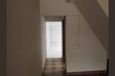 Casa à venda com 350m², 2 quartos e 2 vagasCorredor Sala 2 