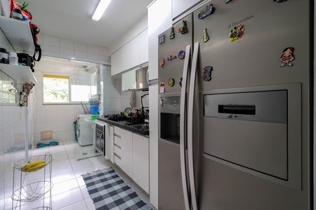 Apartamento à venda com 89m², 3 quartos e 2 vagas Apartamento à venda com 89m², 3 quartos e 2 vagasCozinha