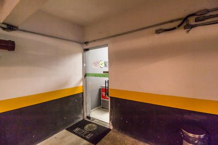 Apartamento à venda com 50m², 1 quarto e 2 vagas Apartamento à venda com 50m², 1 quarto e 2 vagasMercado
