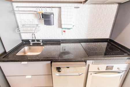 Apartamento à venda com 50m², 1 quarto e 2 vagas Apartamento à venda com 50m², 1 quarto e 2 vagasDetalhe da cozinha