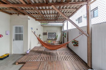 Casa à venda com 250m², 4 quartos e 2 vagasVaranda