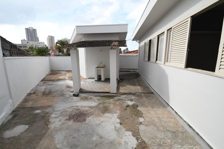 Casa à venda com 230m², 3 quartos e 5 vagasQuintal