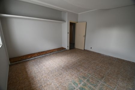 Casa à venda com 230m², 3 quartos e 5 vagasQuarto 2