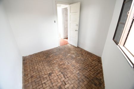 Casa à venda com 230m², 3 quartos e 5 vagasQuarto de Serviço