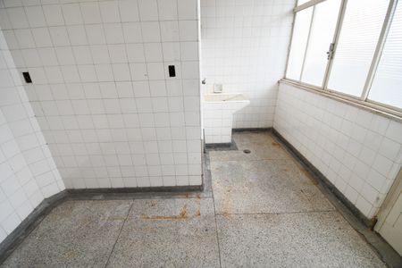 Casa à venda com 230m², 3 quartos e 5 vagasÁrea de Serviço